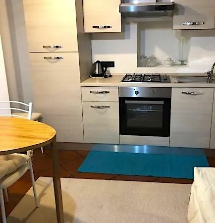 Lägenhet House A Bergamo